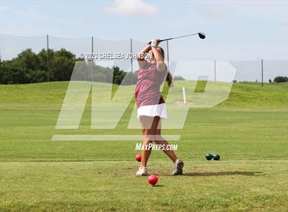 Thumbnail 2 in UIL 3A Golf Finals photogallery.