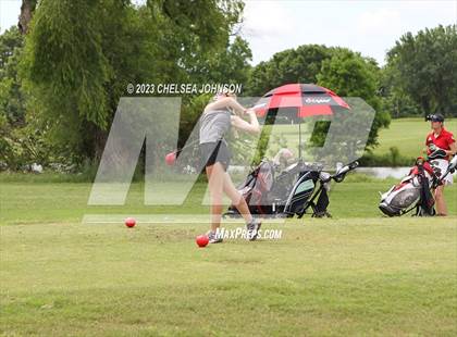 Thumbnail 3 in UIL 3A Golf Finals photogallery.