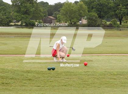 Thumbnail 3 in UIL 3A Golf Finals photogallery.