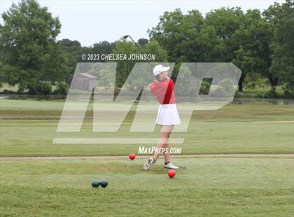 Thumbnail 1 in UIL 3A Golf Finals photogallery.