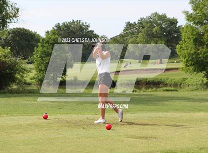 Thumbnail 2 in UIL 3A Golf Finals photogallery.