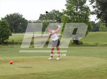 Thumbnail 2 in UIL 3A Golf Finals photogallery.