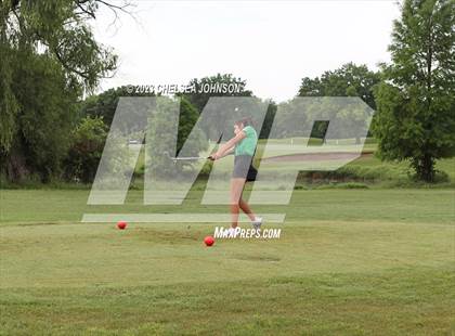 Thumbnail 2 in UIL 3A Golf Finals photogallery.