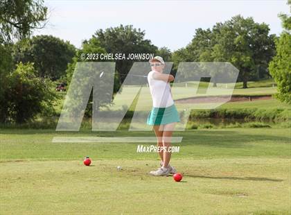 Thumbnail 1 in UIL 3A Golf Finals photogallery.