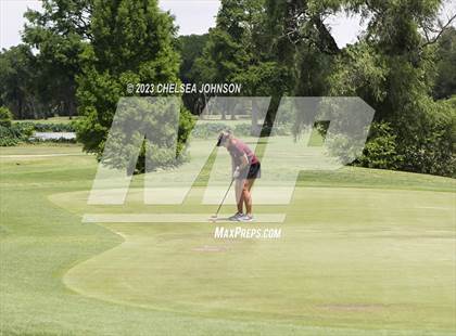 Thumbnail 2 in UIL 3A Golf Finals photogallery.