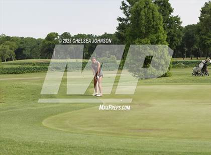 Thumbnail 2 in UIL 3A Golf Finals photogallery.