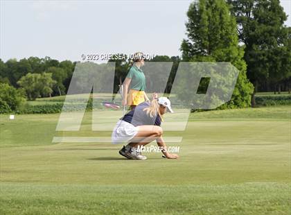 Thumbnail 2 in UIL 3A Golf Finals photogallery.