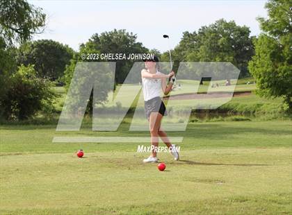 Thumbnail 2 in UIL 3A Golf Finals photogallery.