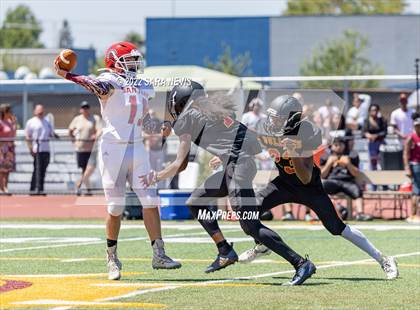 Thumbnail 1 in San Juan @ Encina Prep photogallery.