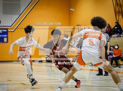 Thumbnail 3 in Alemany vs South Pasadena (2023 South Pasadena Tournament) photogallery.