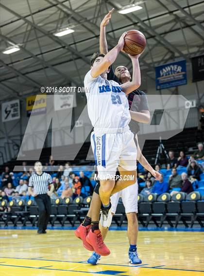 Thumbnail 3 in Santa Cruz vs Los Altos (Santa Cruz Warriors Invitational Tournament) photogallery.