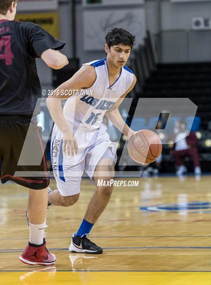 Thumbnail 2 in Santa Cruz vs Los Altos (Santa Cruz Warriors Invitational Tournament) photogallery.