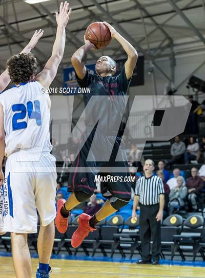Thumbnail 3 in Santa Cruz vs Los Altos (Santa Cruz Warriors Invitational Tournament) photogallery.