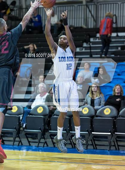 Thumbnail 1 in Santa Cruz vs Los Altos (Santa Cruz Warriors Invitational Tournament) photogallery.