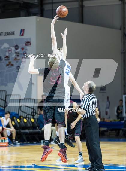 Thumbnail 3 in Santa Cruz vs Los Altos (Santa Cruz Warriors Invitational Tournament) photogallery.