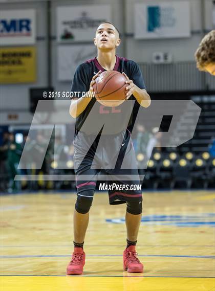 Thumbnail 2 in Santa Cruz vs Los Altos (Santa Cruz Warriors Invitational Tournament) photogallery.