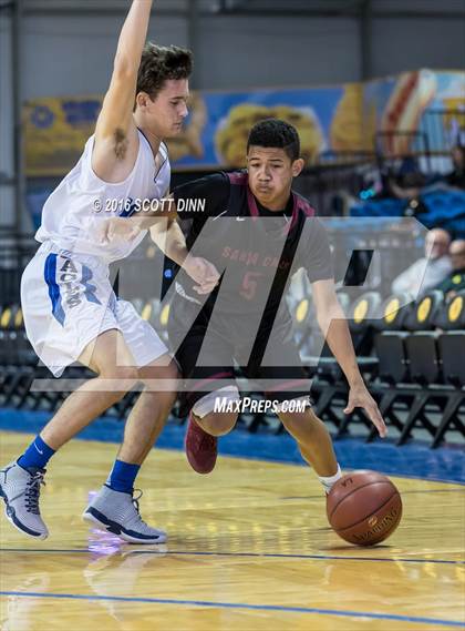 Thumbnail 2 in Santa Cruz vs Los Altos (Santa Cruz Warriors Invitational Tournament) photogallery.
