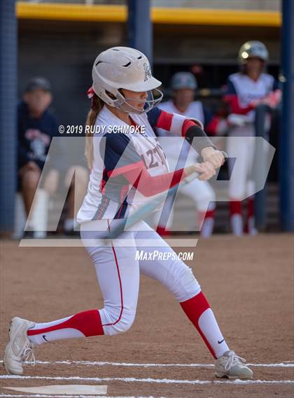 Thumbnail 2 in Montgomery vs. Mountain Empire (CIF SDS D5 Final) photogallery.