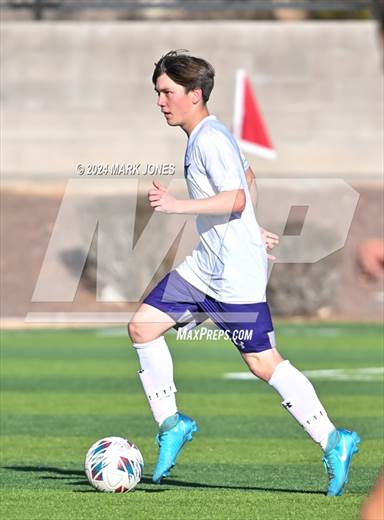 null - Photo 01
