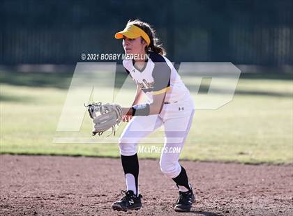 Thumbnail 2 in Notre Dame @ Clovis North photogallery.