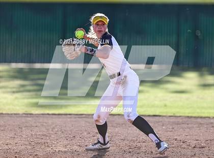 Thumbnail 2 in Notre Dame @ Clovis North photogallery.