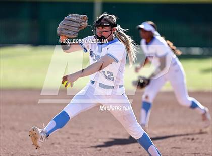 Thumbnail 1 in Notre Dame @ Clovis North photogallery.