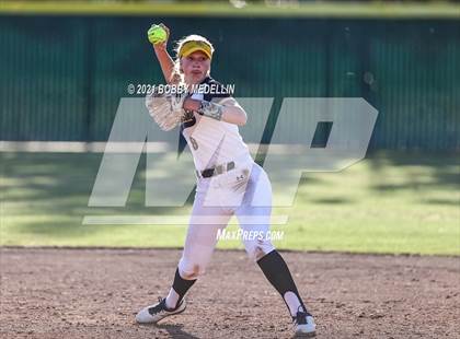 Thumbnail 3 in Notre Dame @ Clovis North photogallery.