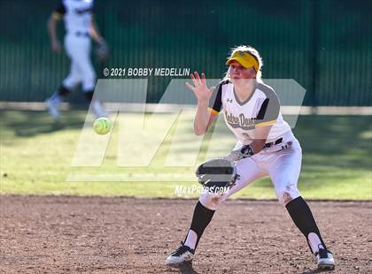 Thumbnail 3 in Notre Dame @ Clovis North photogallery.