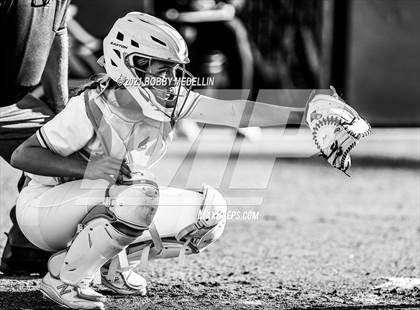 Thumbnail 3 in Notre Dame @ Clovis North photogallery.