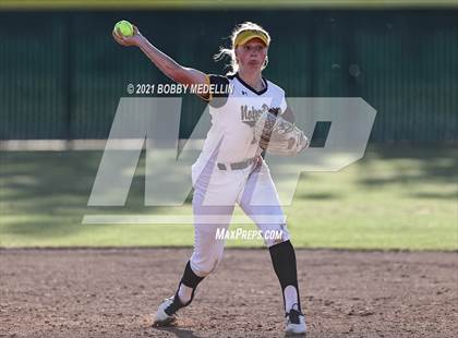Thumbnail 1 in Notre Dame @ Clovis North photogallery.