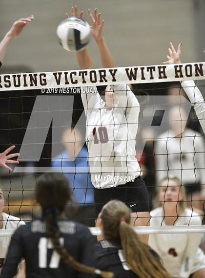 Thumbnail 2 in Campolindo vs. Vista Murrieta (CIF State D1 Final) photogallery.