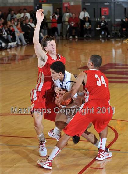 Thumbnail 1 in Price @ Mater Dei (Nike Extravaganza) photogallery.