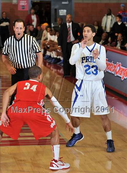 Thumbnail 1 in Price @ Mater Dei (Nike Extravaganza) photogallery.