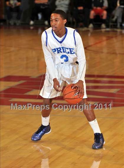 Thumbnail 1 in Price @ Mater Dei (Nike Extravaganza) photogallery.