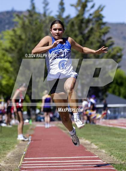 Thumbnail 1 in CIF NS Division 2 Finals (Triple Jump) photogallery.
