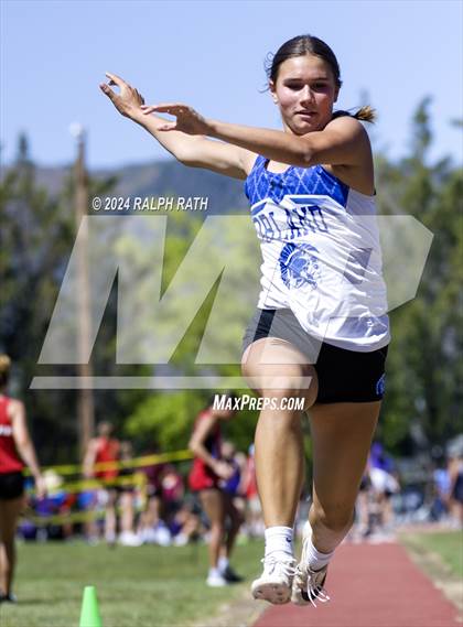 Thumbnail 2 in CIF NS Division 2 Finals (Triple Jump) photogallery.