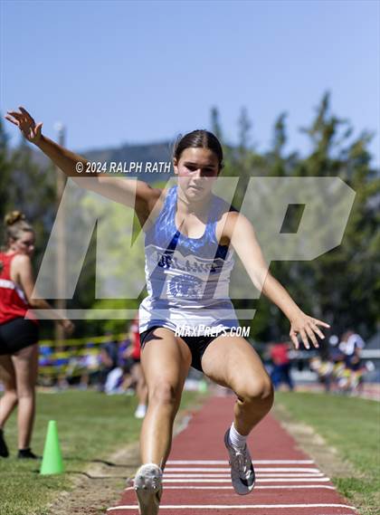 Thumbnail 3 in CIF NS Division 2 Finals (Triple Jump) photogallery.