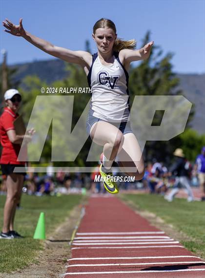 Thumbnail 1 in CIF NS Division 2 Finals (Triple Jump) photogallery.