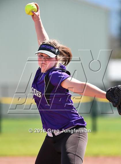 Thumbnail 1 in Petaluma vs. Pleasant Valley photogallery.