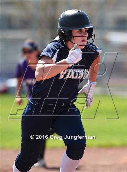 Thumbnail 3 in Petaluma vs. Pleasant Valley photogallery.