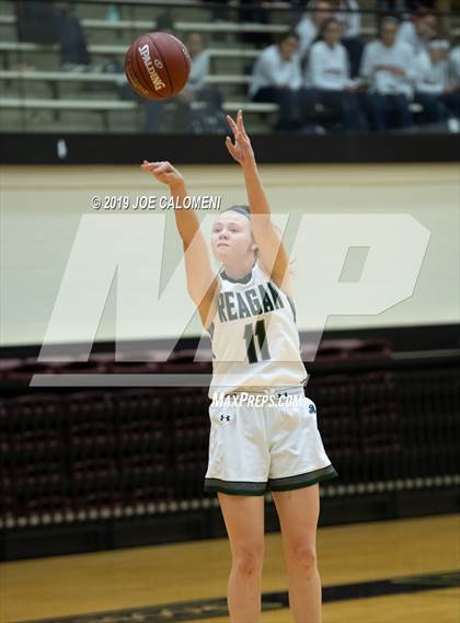 Thumbnail 3 in Reagan [Ronald] vs Taft photogallery.