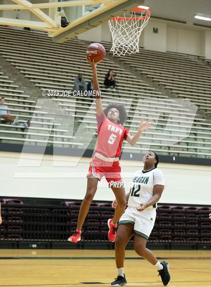 Thumbnail 1 in Reagan [Ronald] vs Taft photogallery.