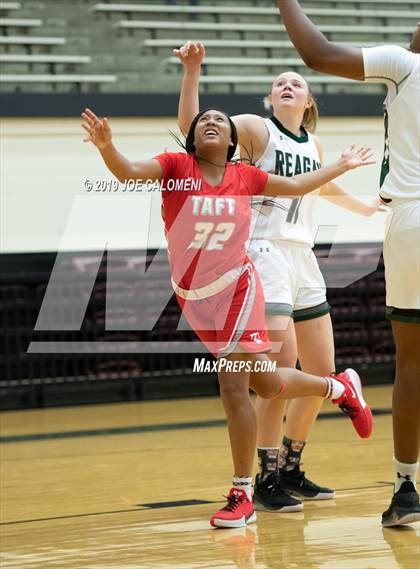 Thumbnail 1 in Reagan [Ronald] vs Taft photogallery.