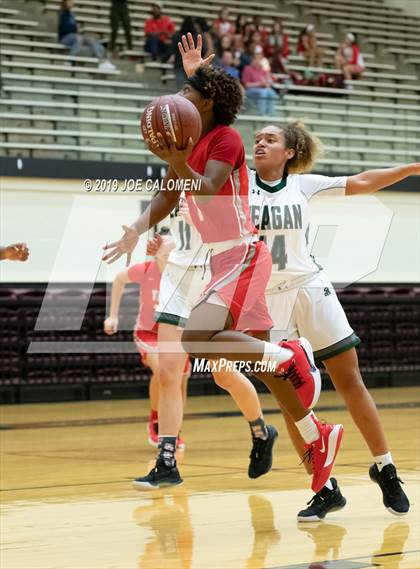 Thumbnail 1 in Reagan [Ronald] vs Taft photogallery.