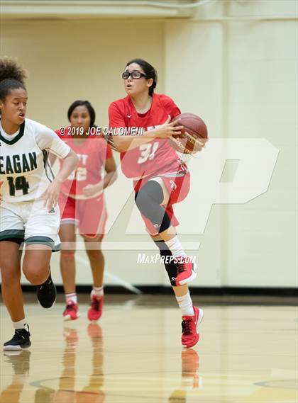 Thumbnail 2 in Reagan [Ronald] vs Taft photogallery.