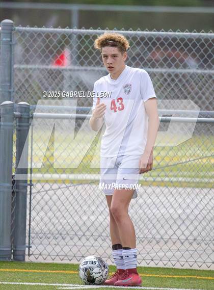 Thumbnail 1 in Veterans Memorial vs. Bowie (Uil Region IV 6A D2 Soccer Semifinals ) photogallery.