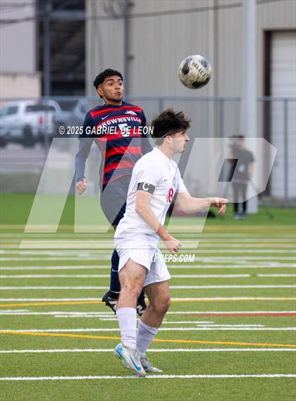 Thumbnail 2 in Veterans Memorial vs. Bowie (Uil Region IV 6A D2 Soccer Semifinals ) photogallery.