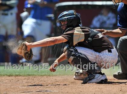 Thumbnail 2 in La Jolla Country Day vs Parker (CIF SDS D4 Final) photogallery.