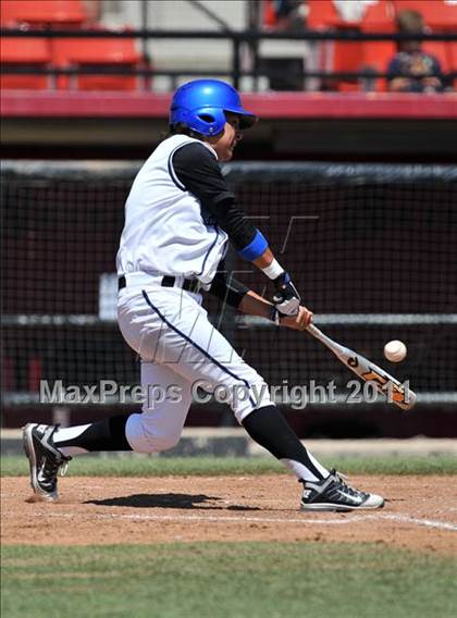 Thumbnail 2 in La Jolla Country Day vs Parker (CIF SDS D4 Final) photogallery.