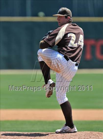 Thumbnail 3 in La Jolla Country Day vs Parker (CIF SDS D4 Final) photogallery.